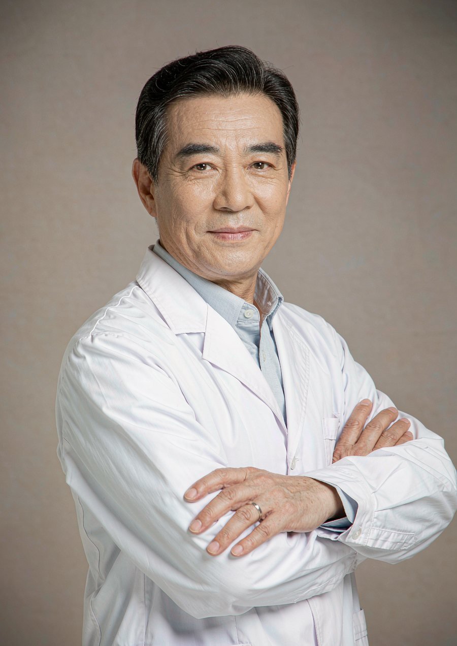 王锁定 副主任医师